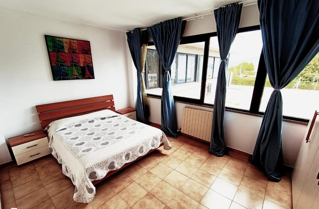 Monolocale Andrea Apartman Navacchio Kültér fotó